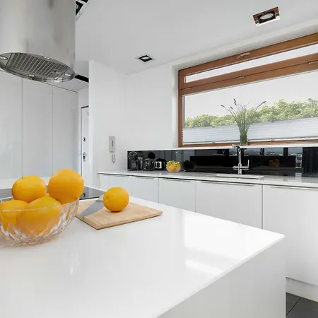 Stylish With A Balcony Near The Center By Renters Bielsko-Biała