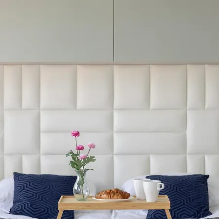 Stylish With A Balcony Near The Center By Renters Apartamento Bielsko-Biała